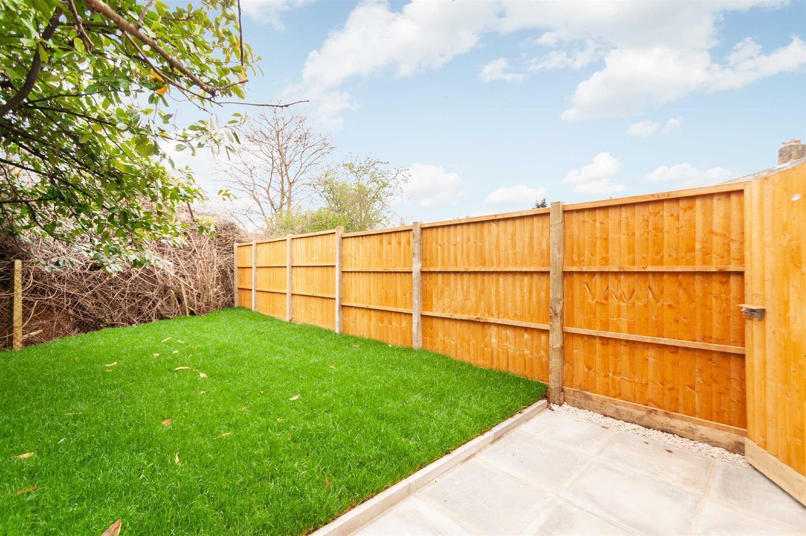 Property Image b18a4c9c-5999-437e-ac91-10af4c66c3f8