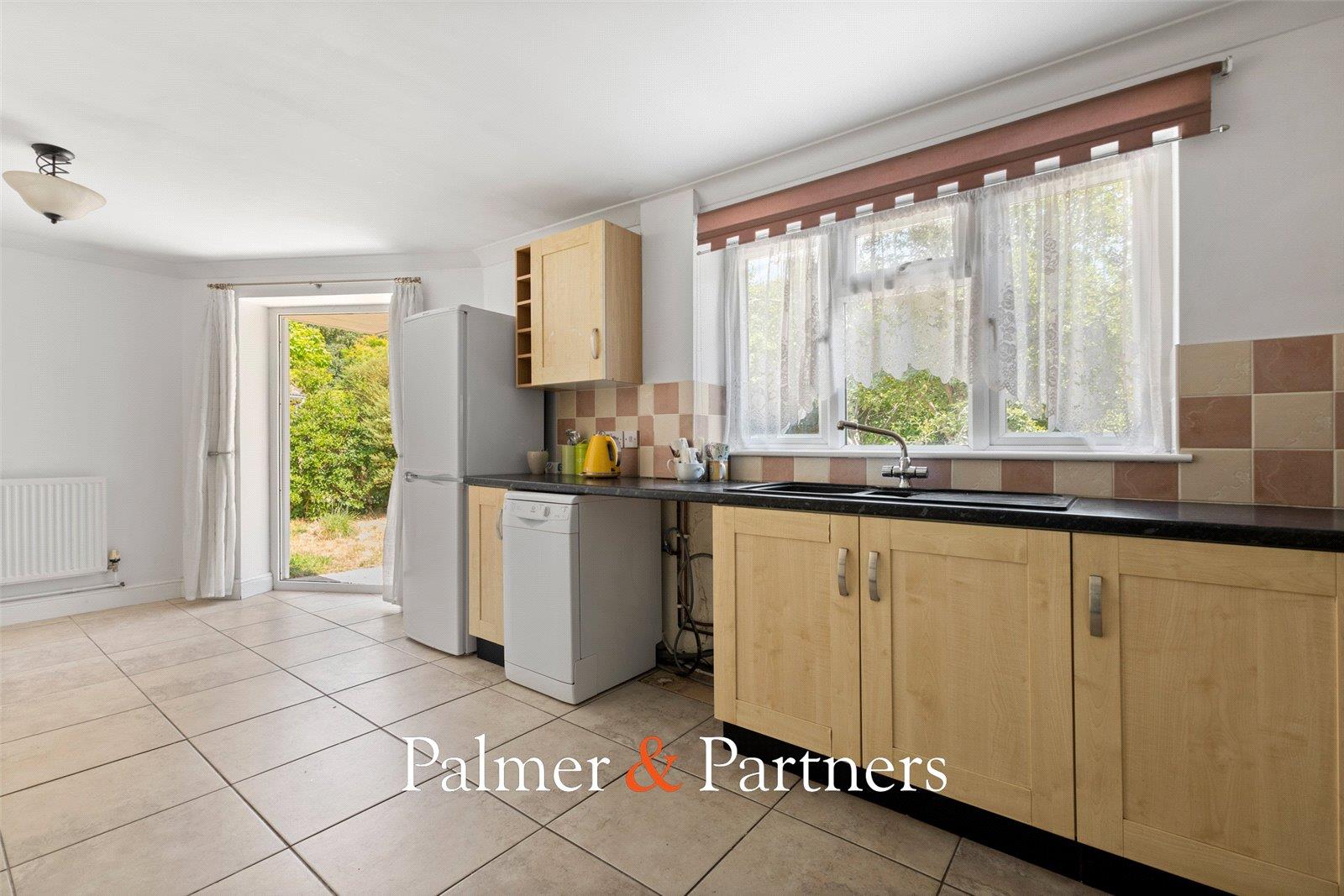 Property Image b18a77c6-2c14-4365-a6c5-e44d345f263d