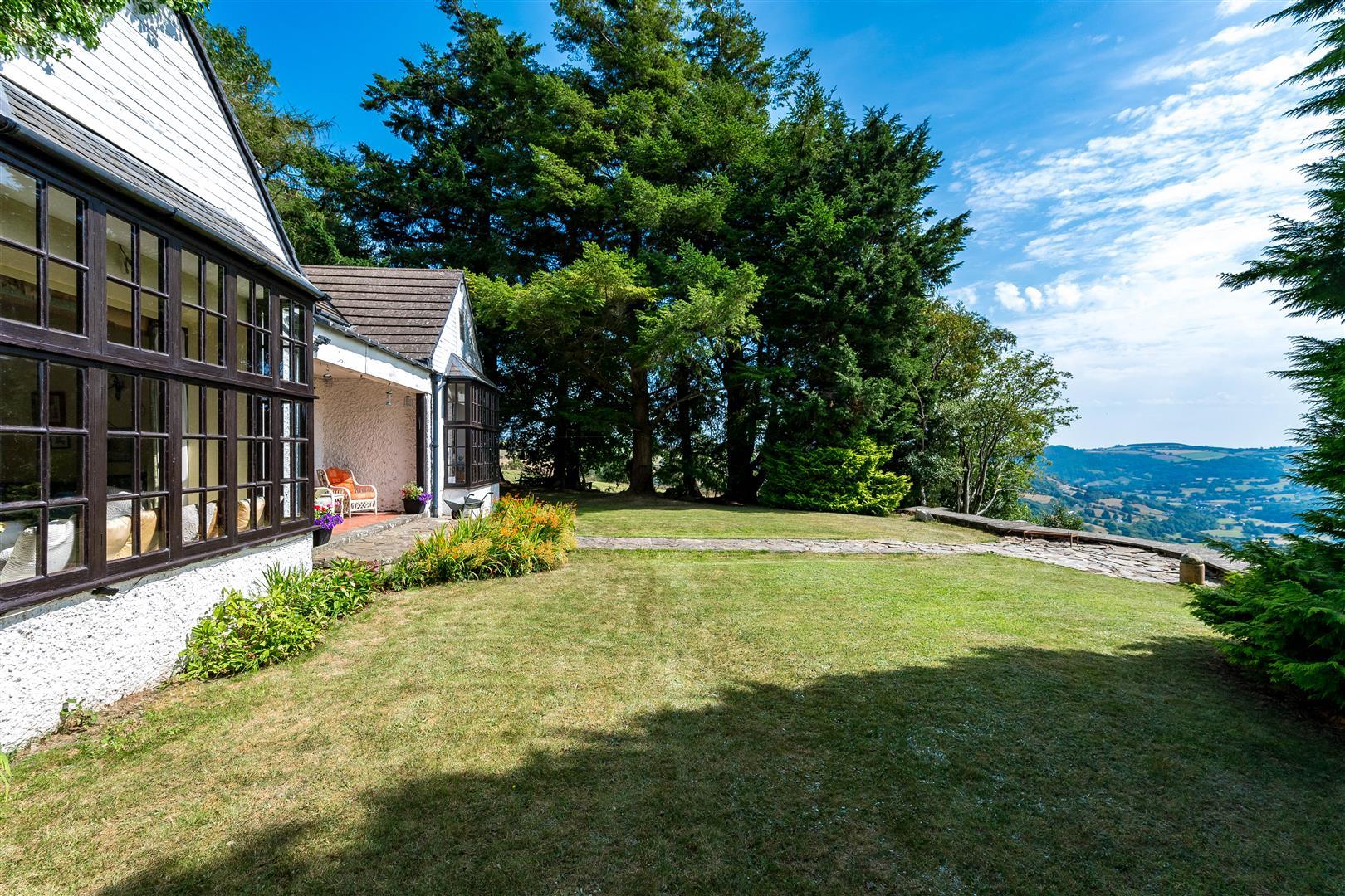 Property Image b18c4223-3f1e-4afa-84c4-22d069abb4f6