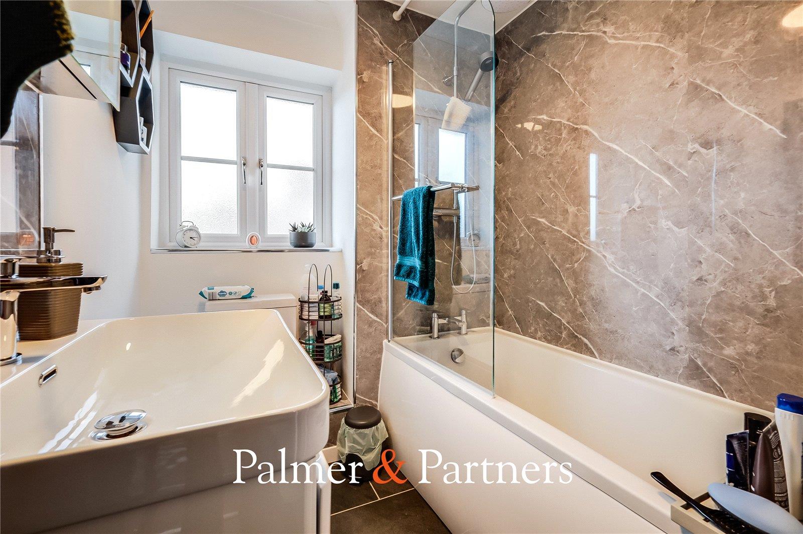 Property Image b18e76b6-f399-4f1c-b76b-cbd0049f42a2