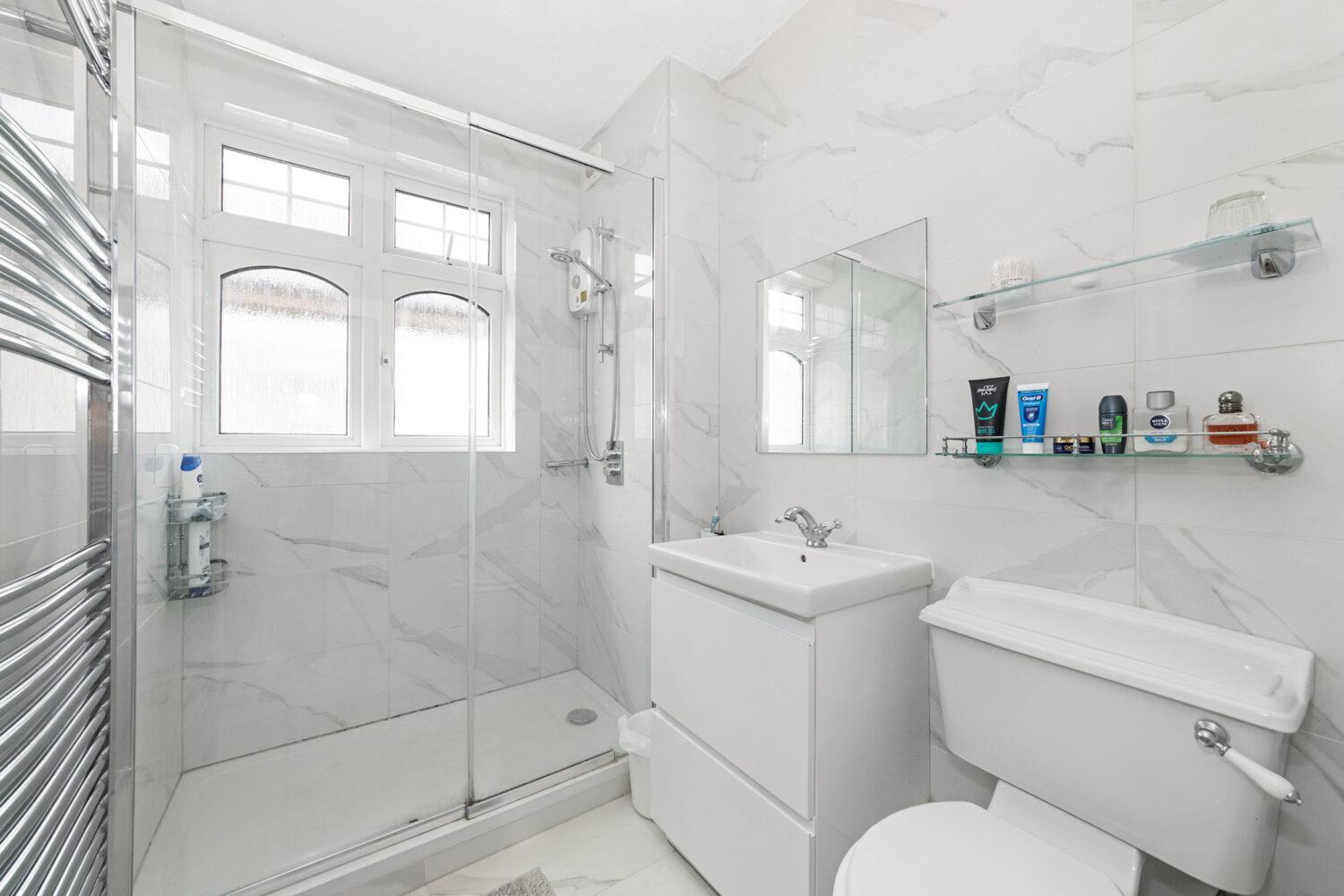 Property Image b19332b3-a34c-4937-bc43-8b20d381a612