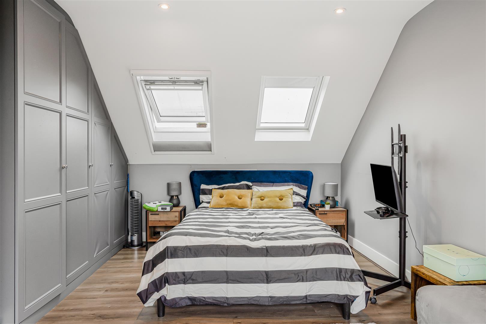 Property Image b1937b30-3b36-4a17-a142-e67450b665df