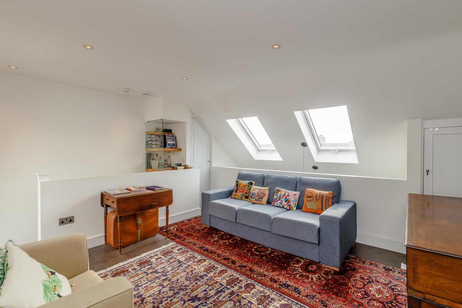 Property Image b1990cda-0267-425b-9a88-32ef13f84483