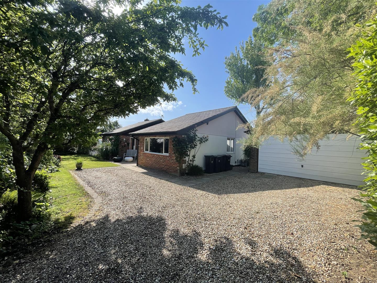 Property Image b19f8c95-4c1c-4658-946c-aee2f97a9def