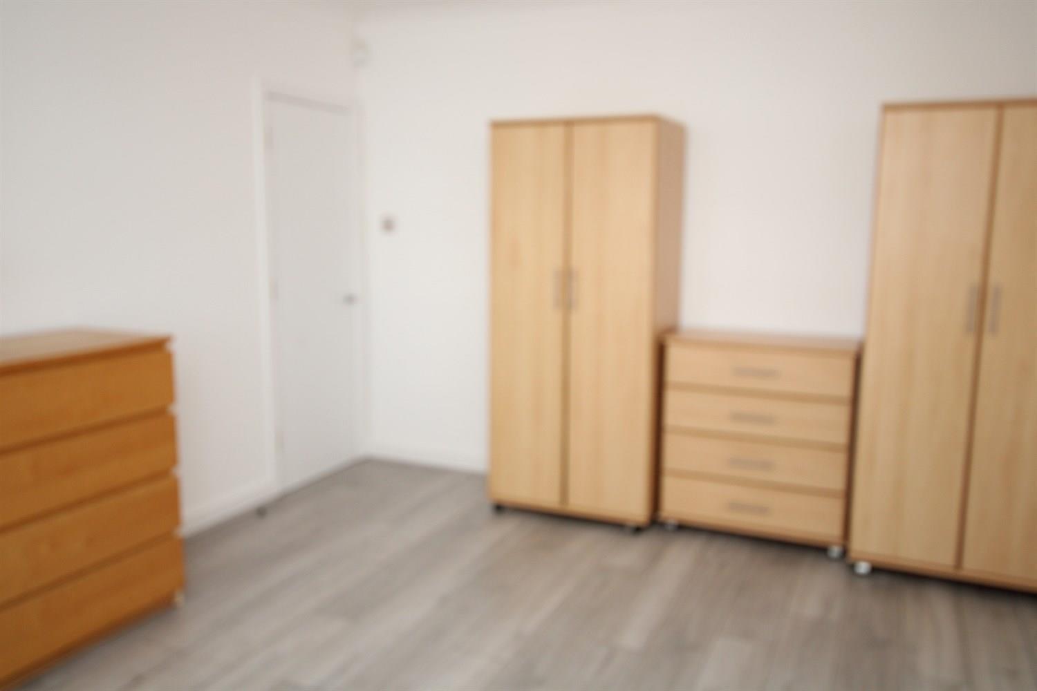 Property Image b1bdf65d-f07a-414d-99d4-179dbdf12990