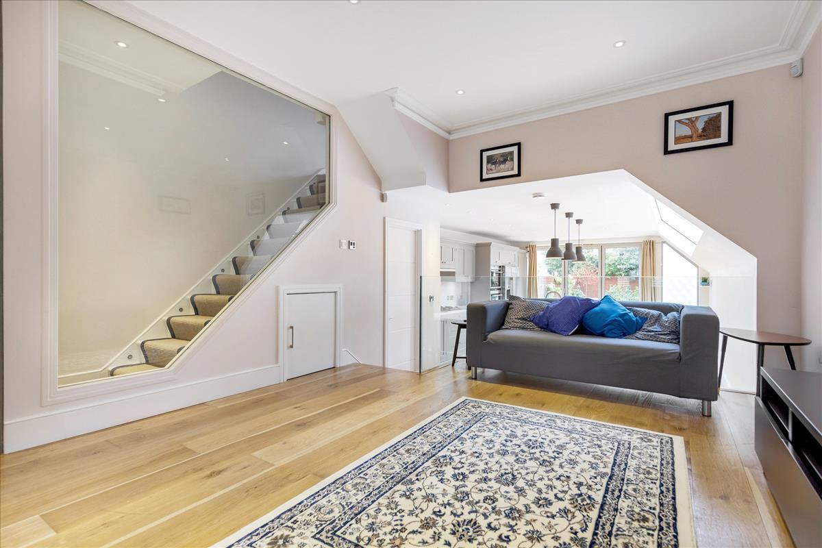 Property Image b1c2025a-2af4-43b7-869b-0925d2238df4