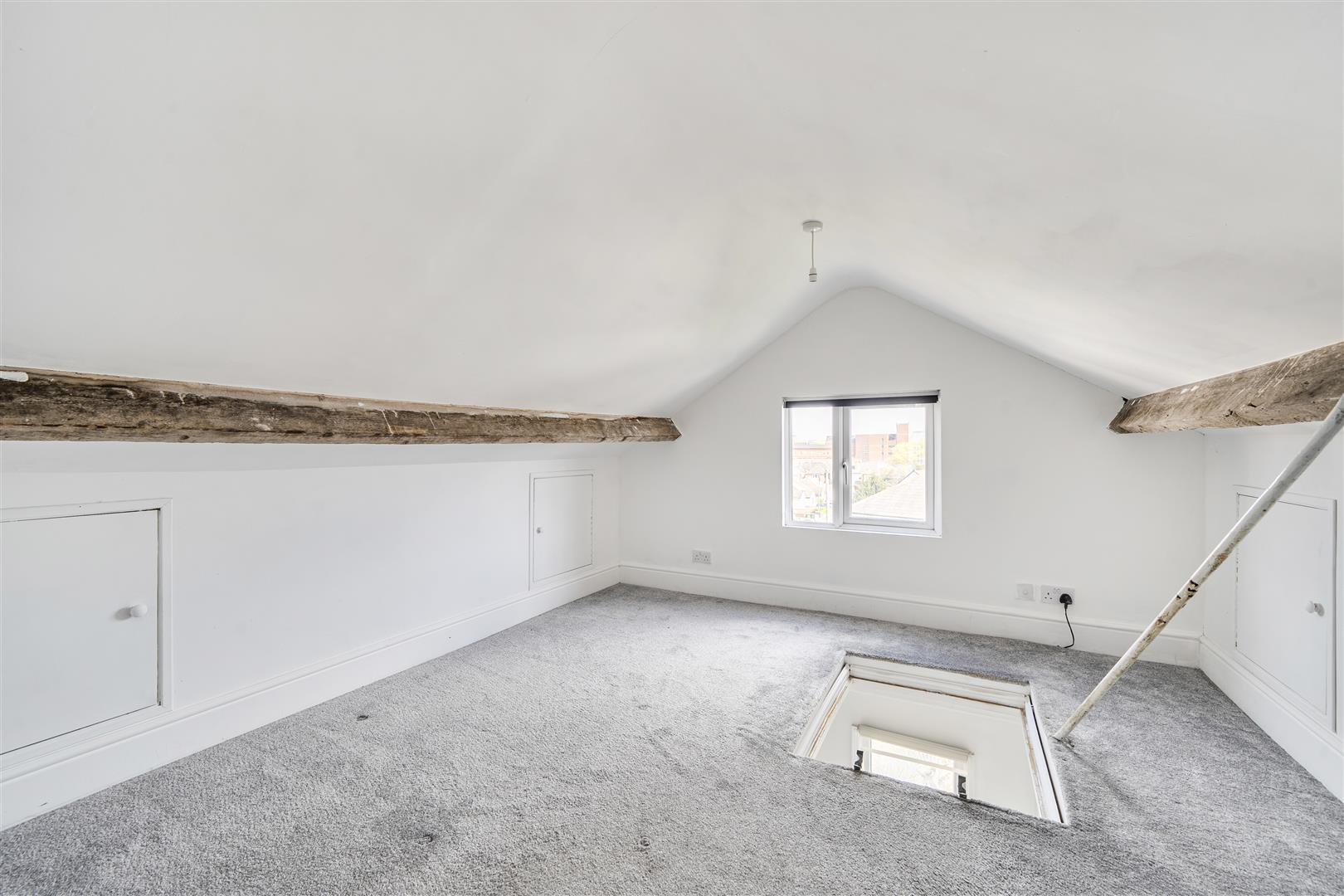 Property Image b1cc35e8-40e9-45e6-b614-65b3be28184c