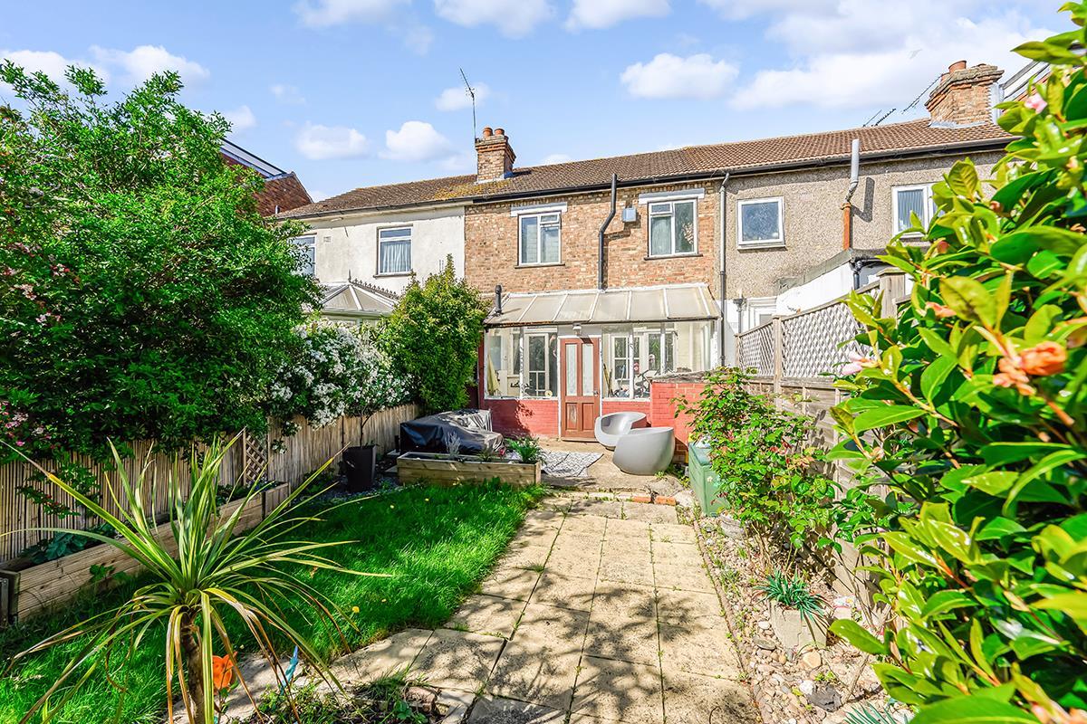 Property Image b1d02696-5902-435f-abaf-8b8387a01f3b