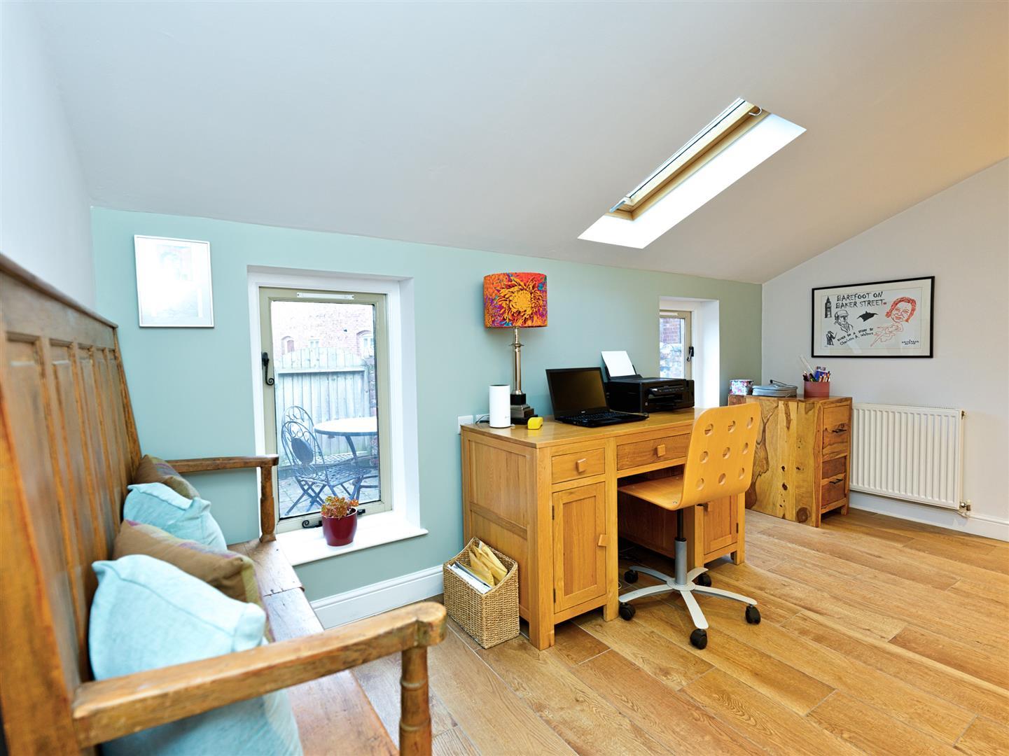 Property Image b1d32d63-356d-43f2-a9ef-a0e22595d4b2