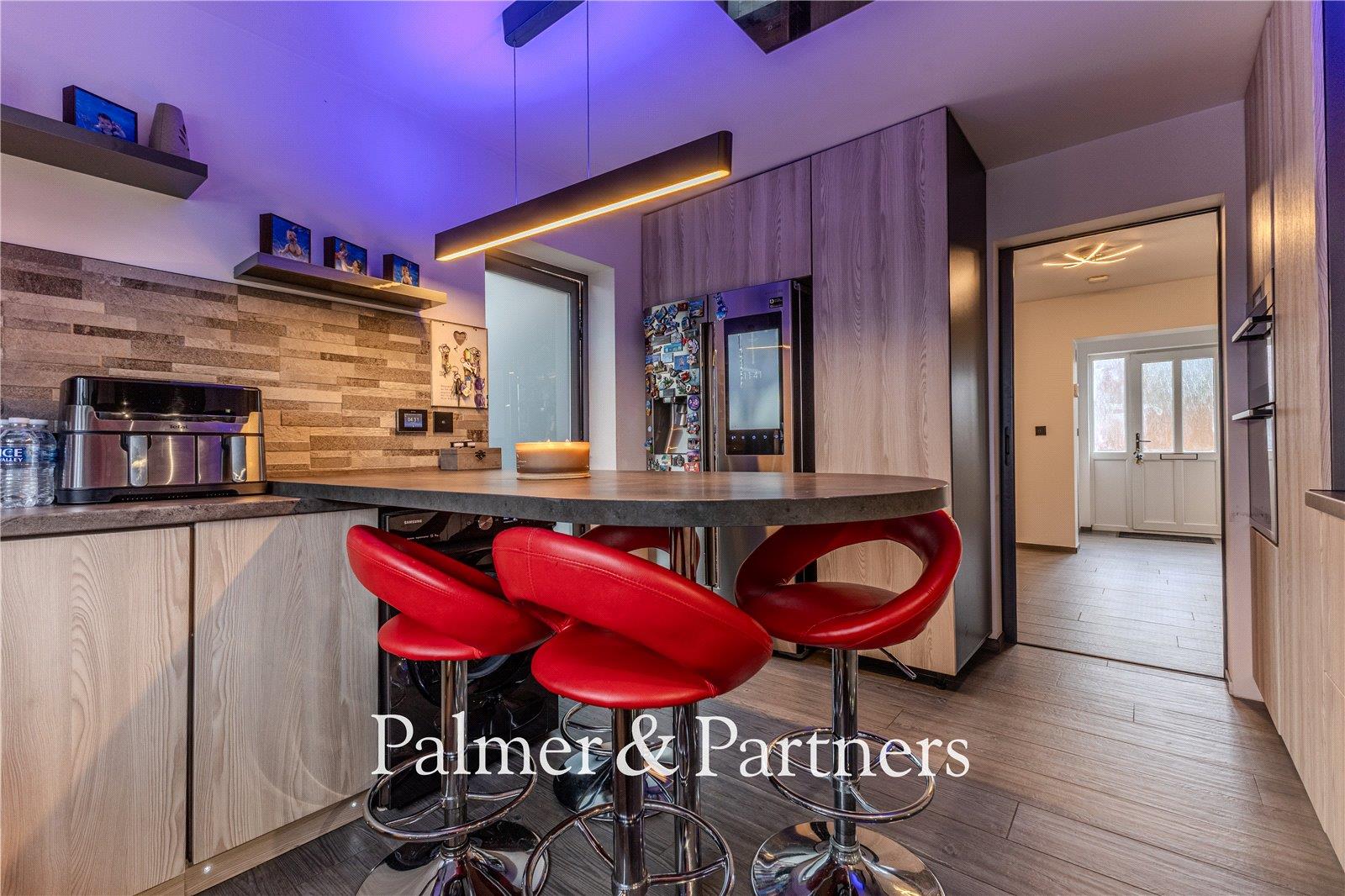 Property Image b1d9ec9f-1674-47b7-adfc-0d7a6de36acd