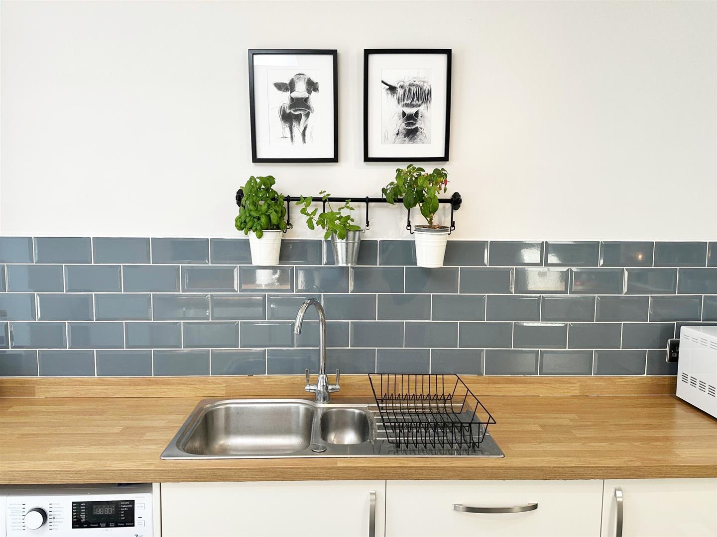 Property Image b1e38019-5219-4d00-940b-b93a7ef4e2e0