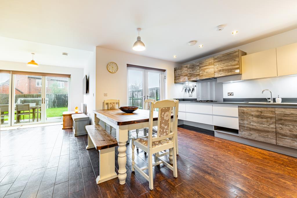 Property Image b1e84eea-b433-4b57-b592-40154b7e506c
