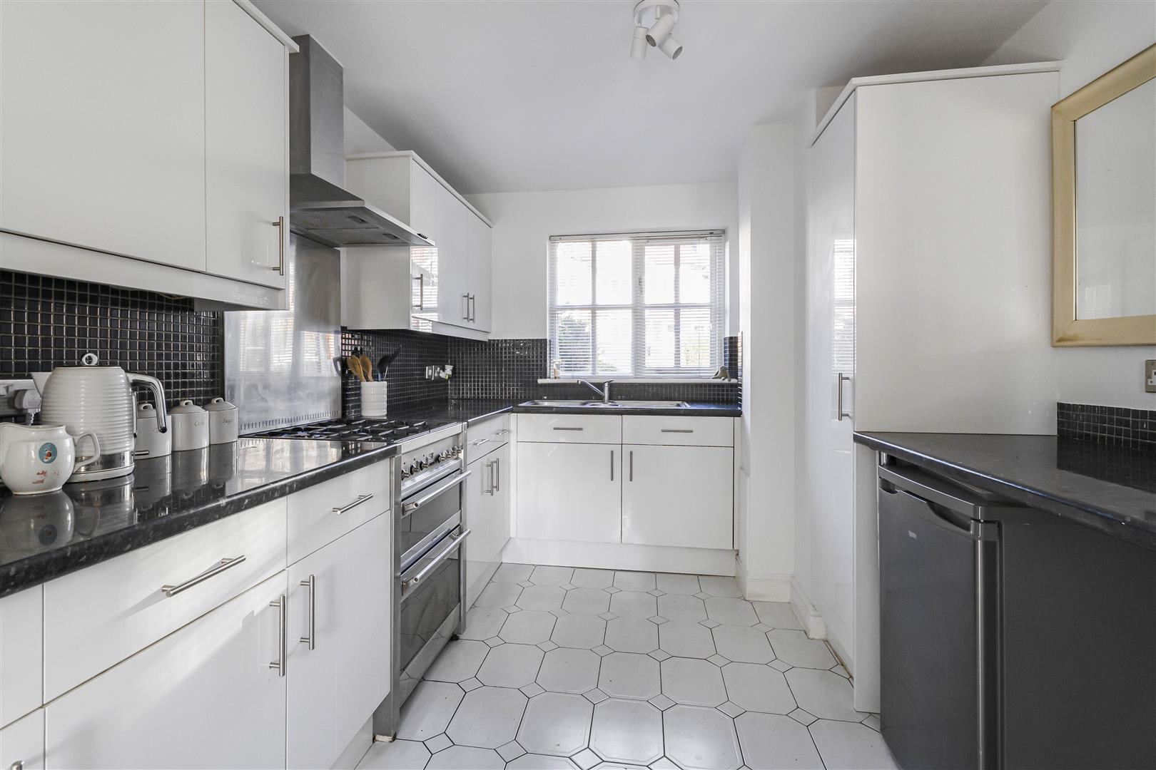 Property Image b1e95b67-0adc-40c4-93ba-850057c36cd3