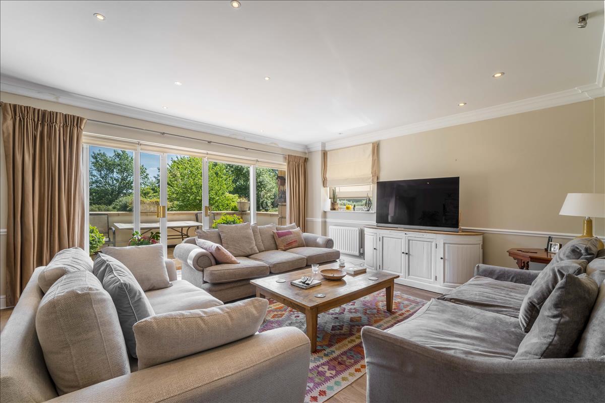 Property Image b1e9f6e7-2d96-4ef9-9a27-e1aadfc7f430