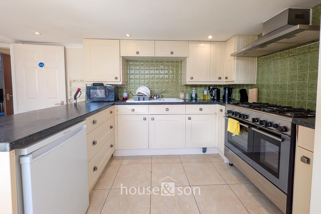 Property Image b1ec372b-5f7a-4691-b4d3-4c28edb76879