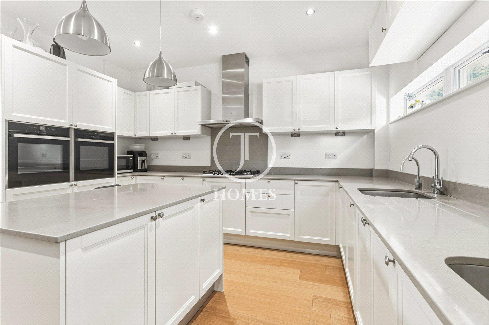 Property Image b1f8f40d-50b0-4687-bd44-8679b439e2b5