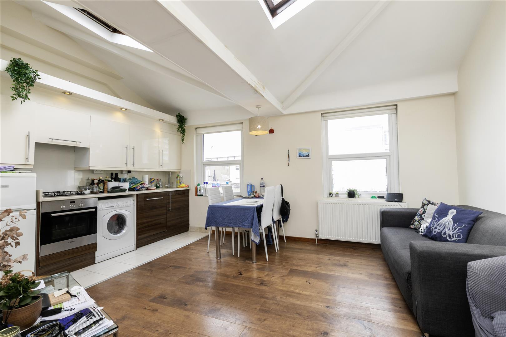 Property Image b1ffd985-c6e9-4f6d-b712-3b6616e884b1