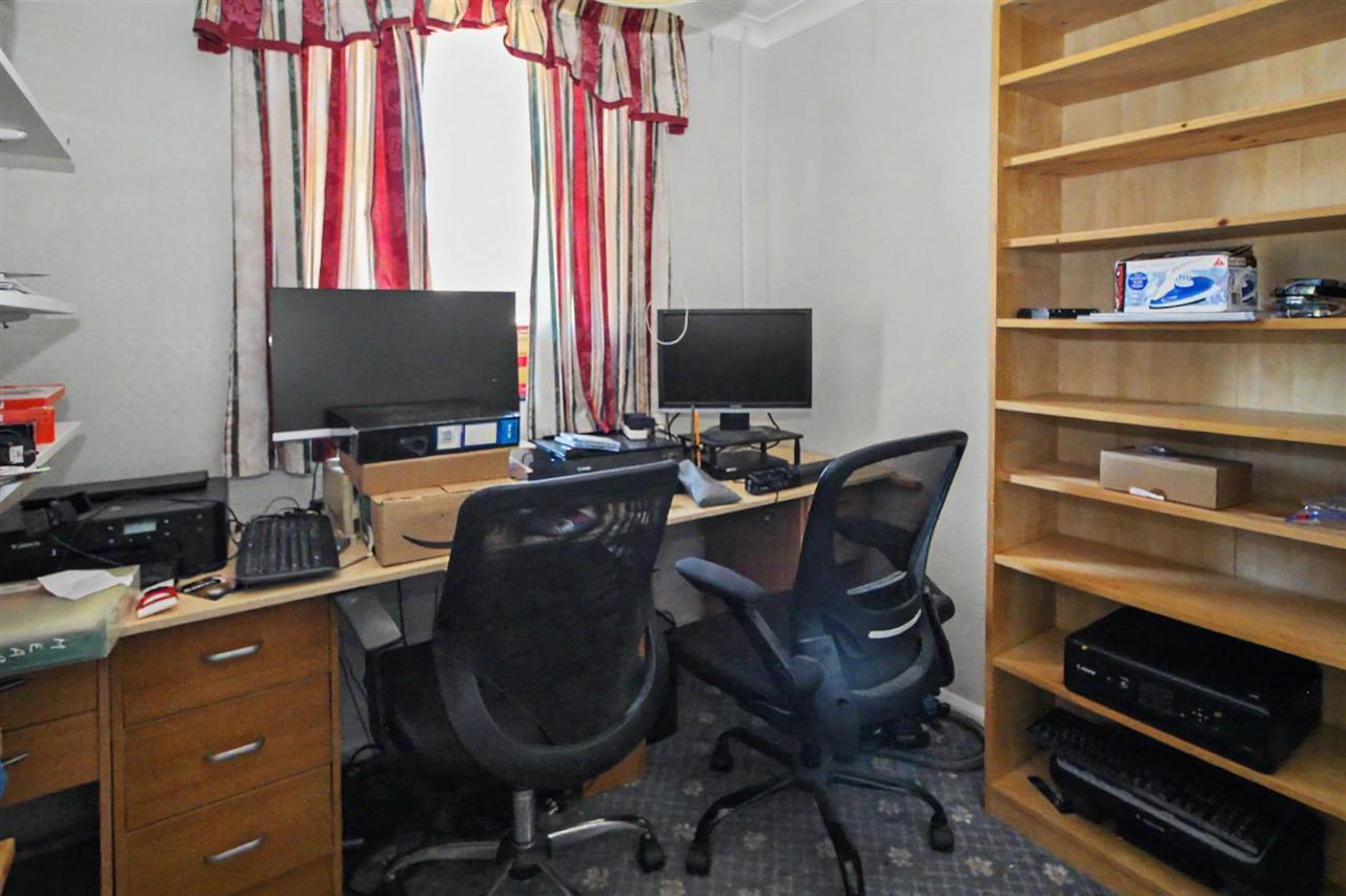 Property Image b2027f36-1774-4b84-bfb0-aebf2e3cfe3d