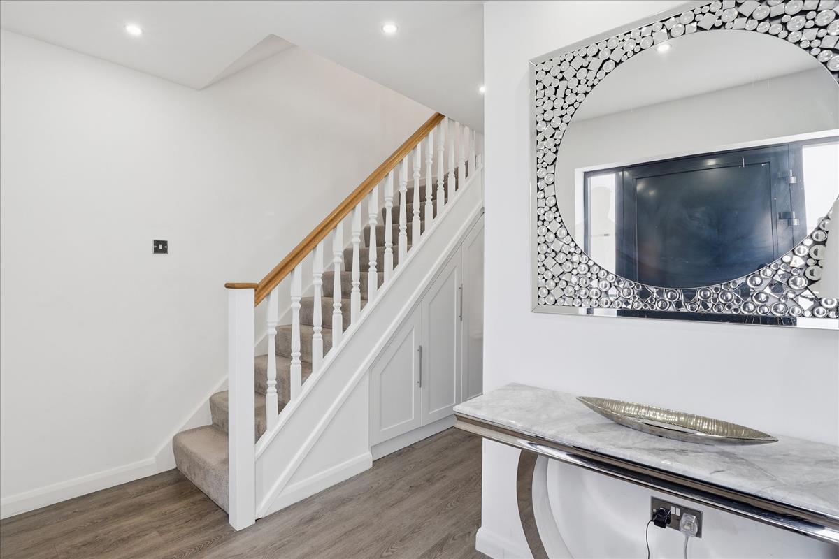 Property Image b21244d3-4df1-4e04-92c6-9903cad6f1f9