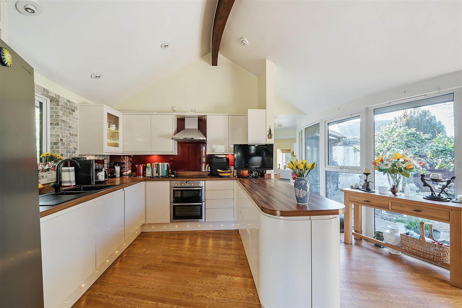 Property Image b219f600-e6e7-4f70-9efa-7555c297ff99