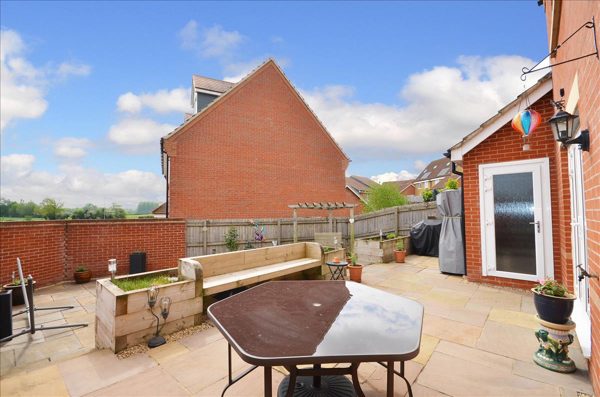 Property Image b220d1c7-b4d5-47e0-8535-ca69fe578558