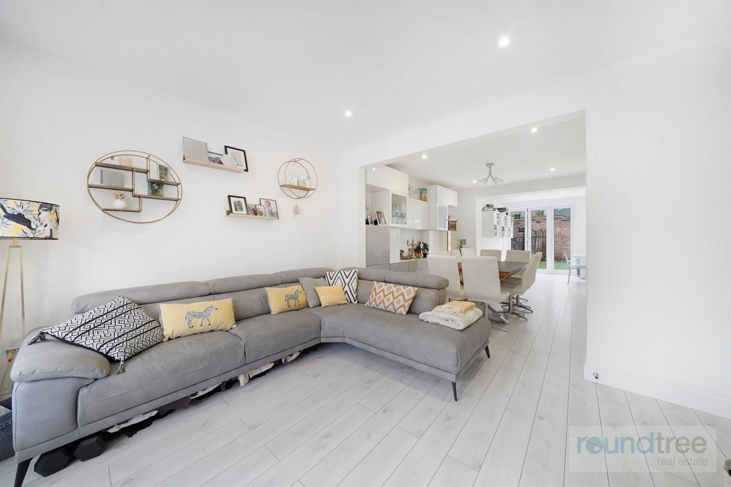 Property Image b2234d56-a13b-4d4f-90fe-6284ec41e5b7
