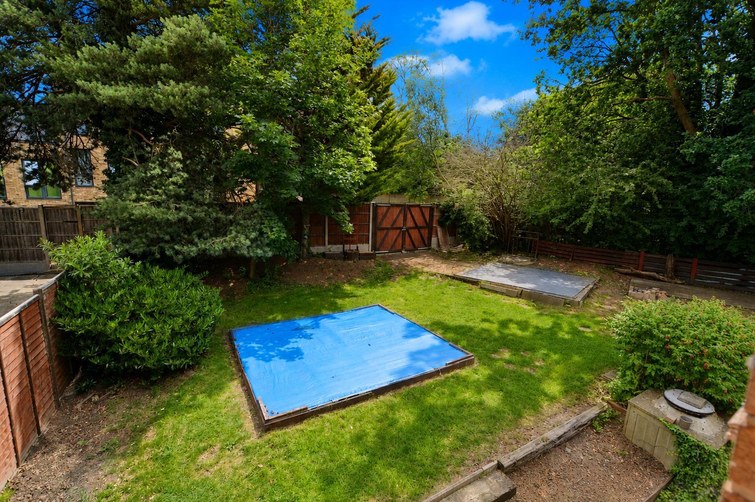 Property Image b22436d1-a917-47e6-8103-7aaf297d1dde