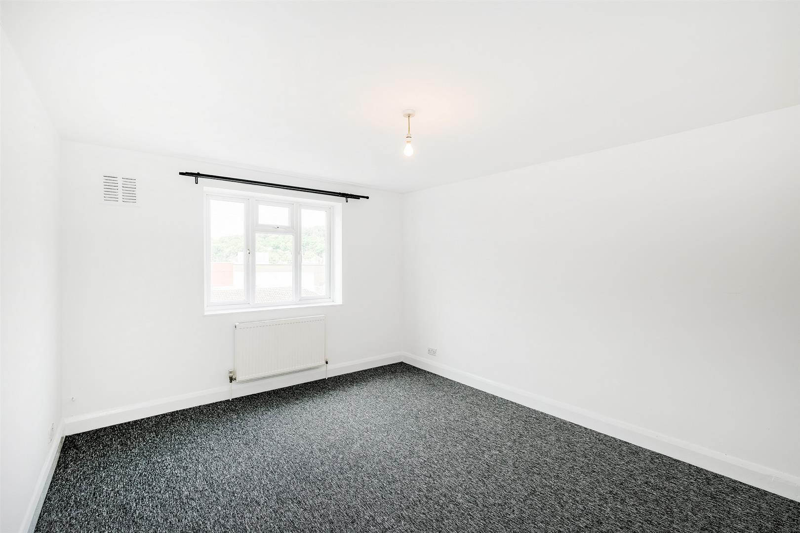 Property Image b22f8946-8324-42ed-bc7c-193f173020df