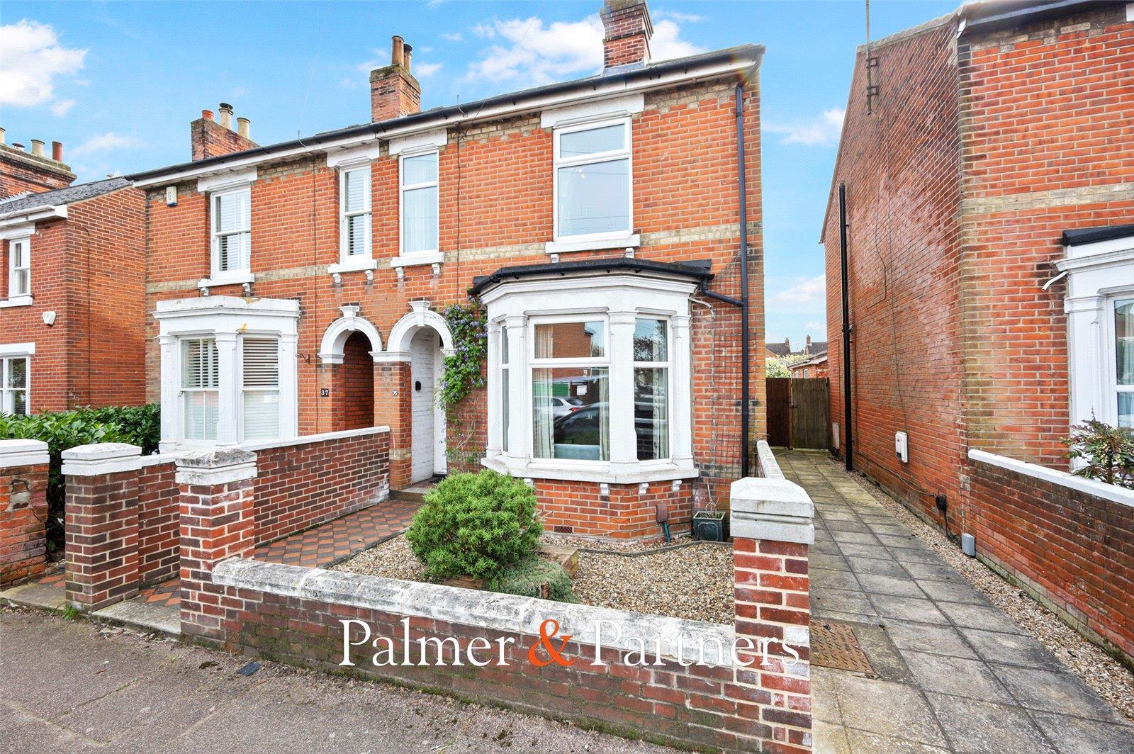 Property Image b2328bec-37bc-42fe-9486-e49892198d33