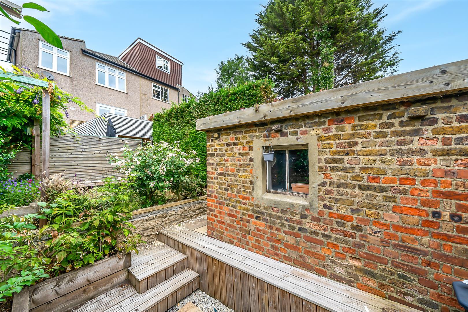 Property Image b235b678-ac3f-4690-8956-ba6cf1809996