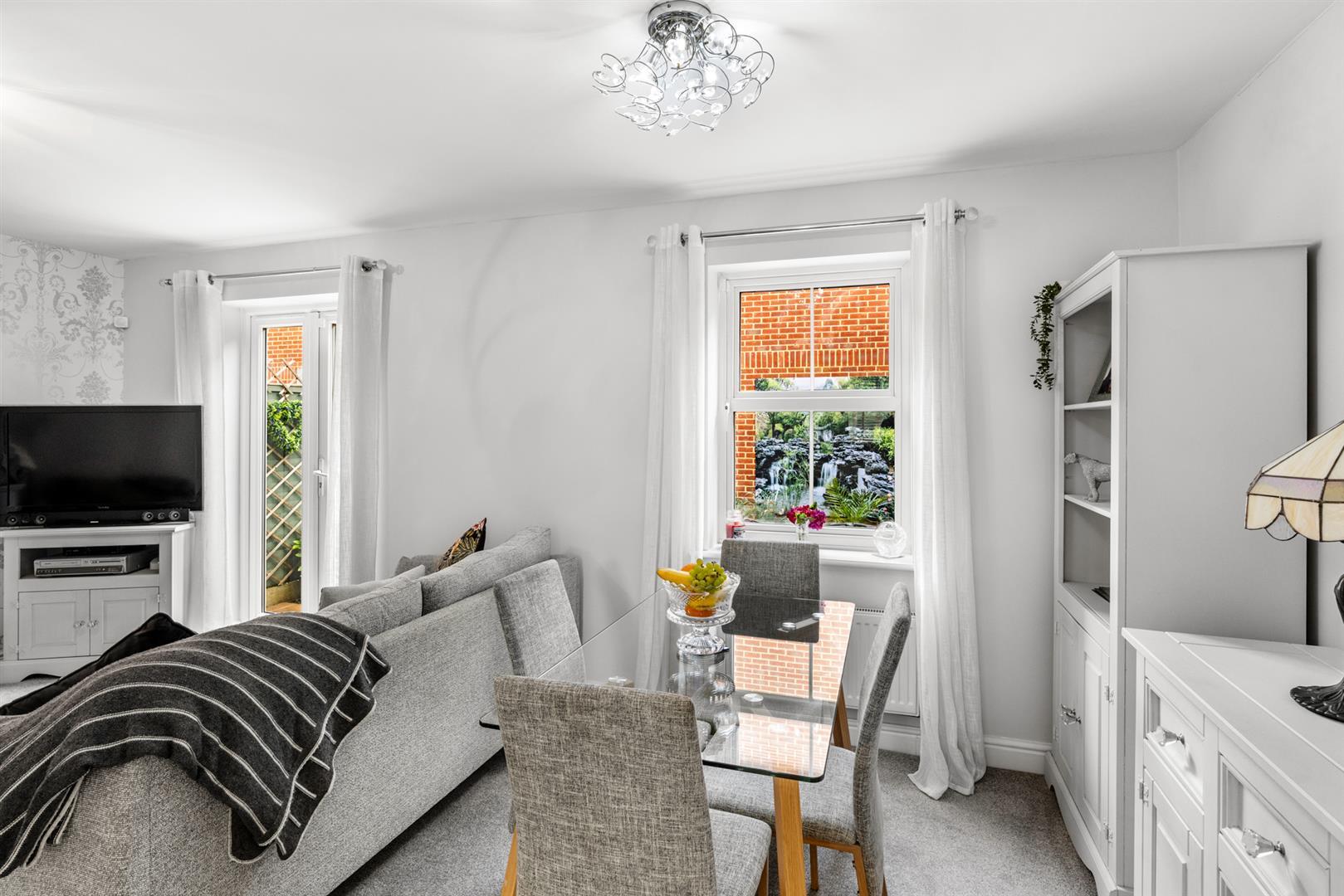 Property Image b23ecf0f-cdcb-44e3-9250-f51e10b9069d