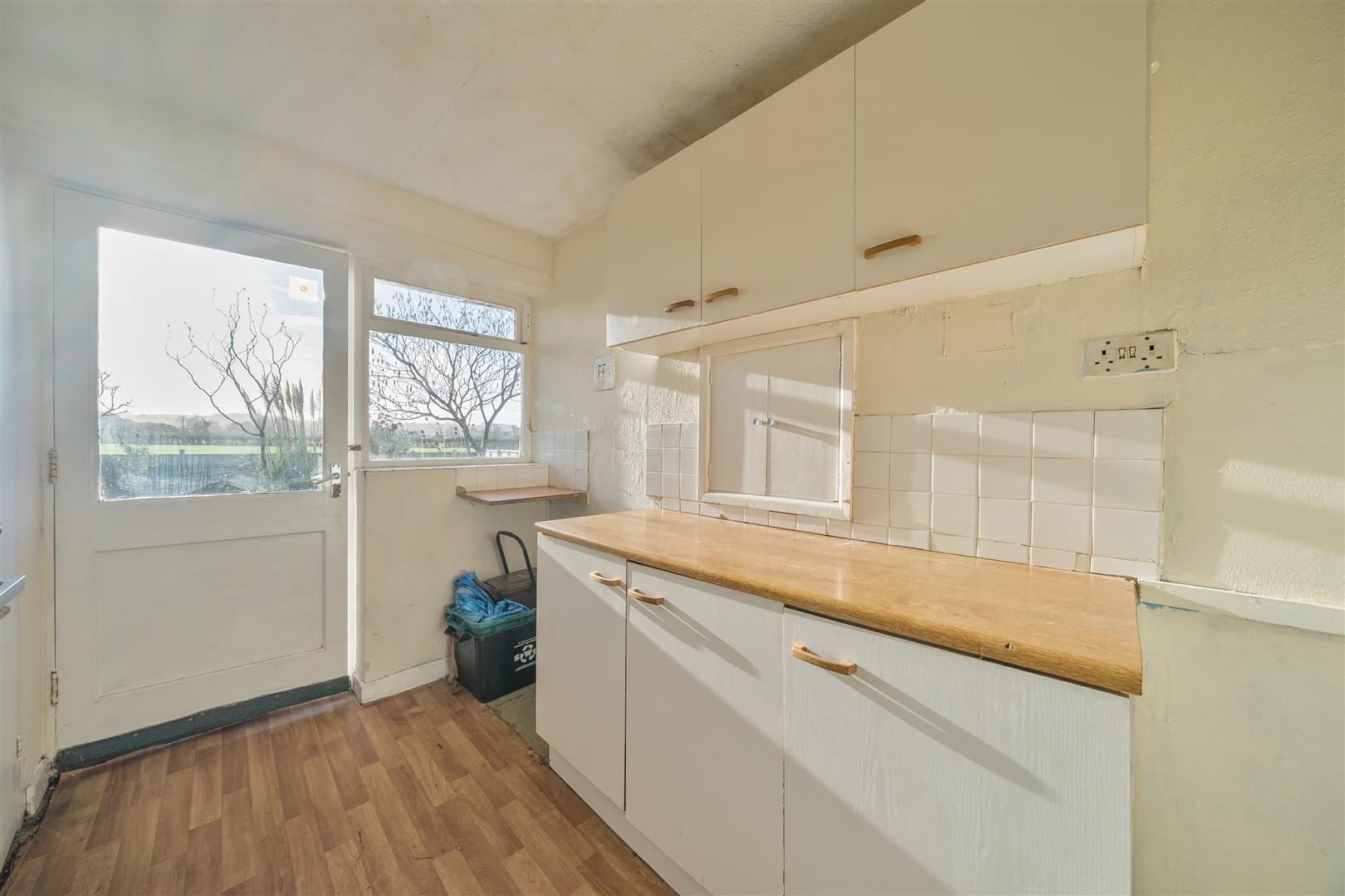 Property Image b2427378-21ed-48be-8a93-5de3a191ee6f