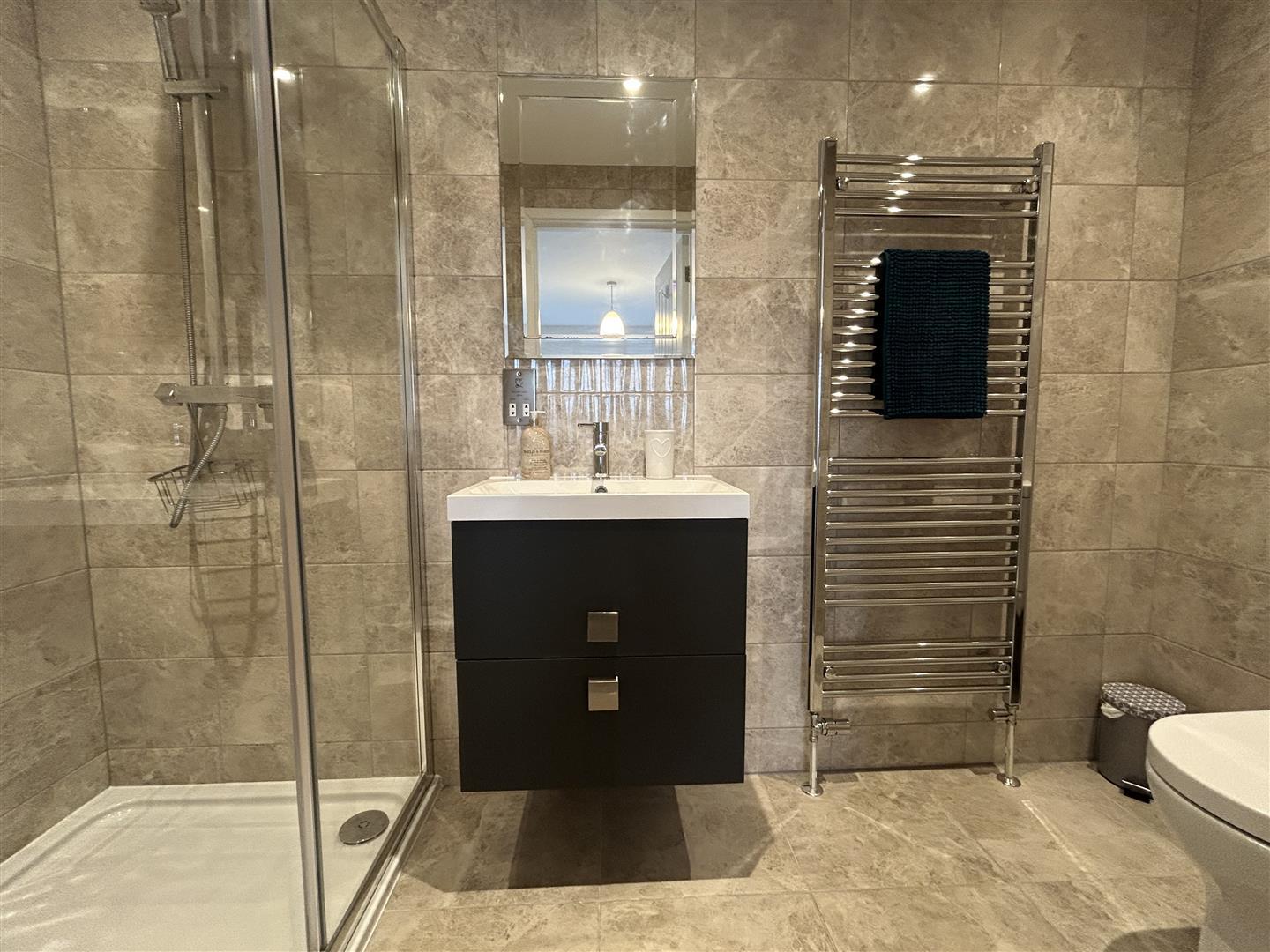 Property Image b24839de-c5d5-43a0-aa10-0ba90b063b08