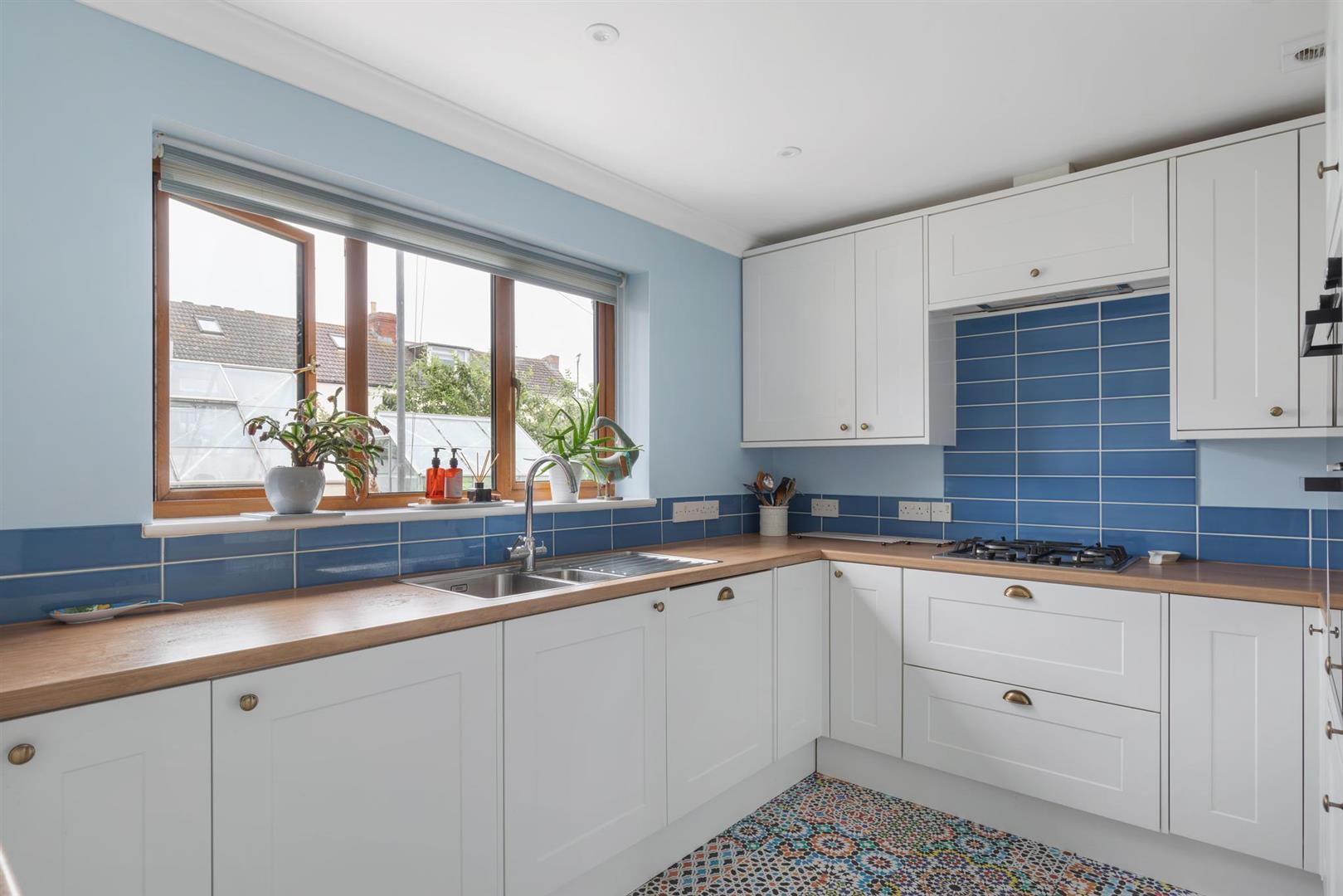 Property Image b2588c32-b4f6-4f74-8b00-af4cd5df9f5a