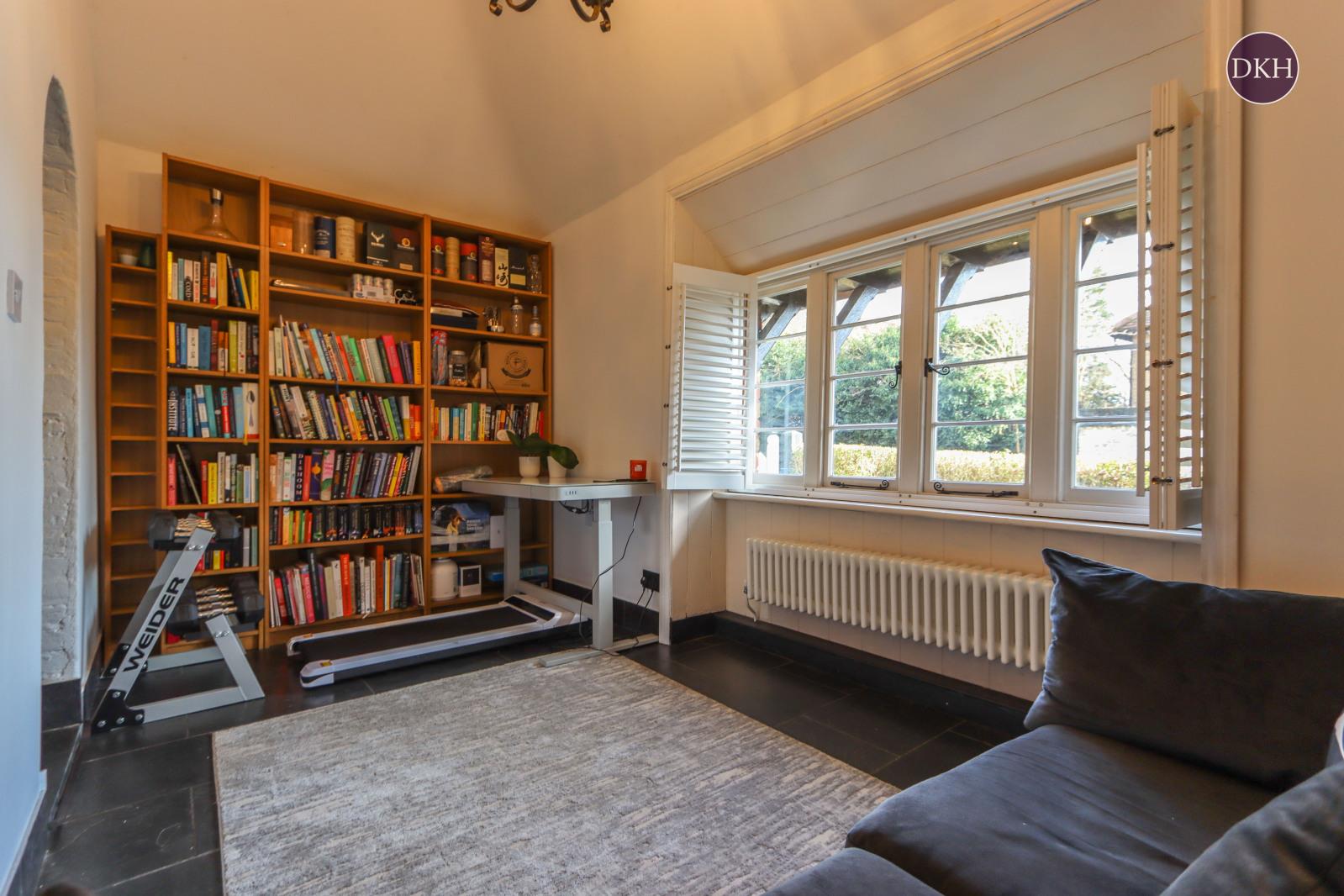 Property Image b25d5c9b-b2b6-4d3e-b215-cc9182e58011