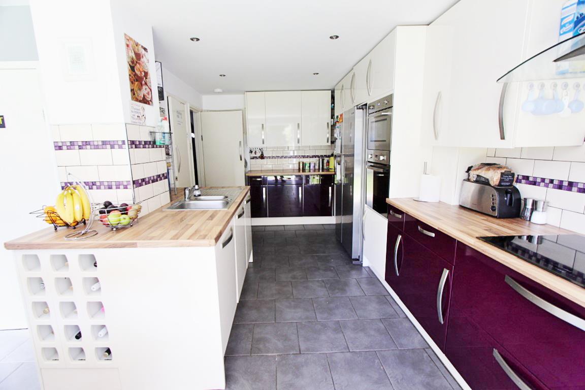 Property Image b2650ea3-cd0d-495c-87d2-ad813888ea21