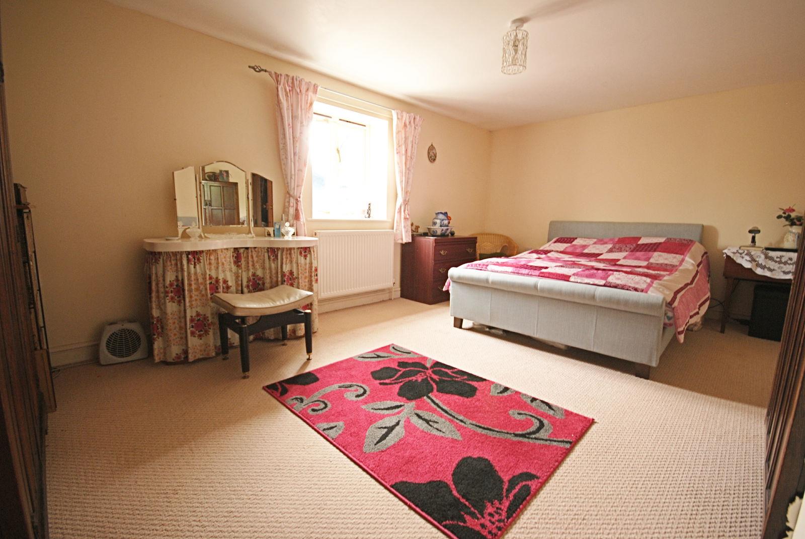 Property Image b27430db-fe28-4fe8-856f-ab42351ce3d4