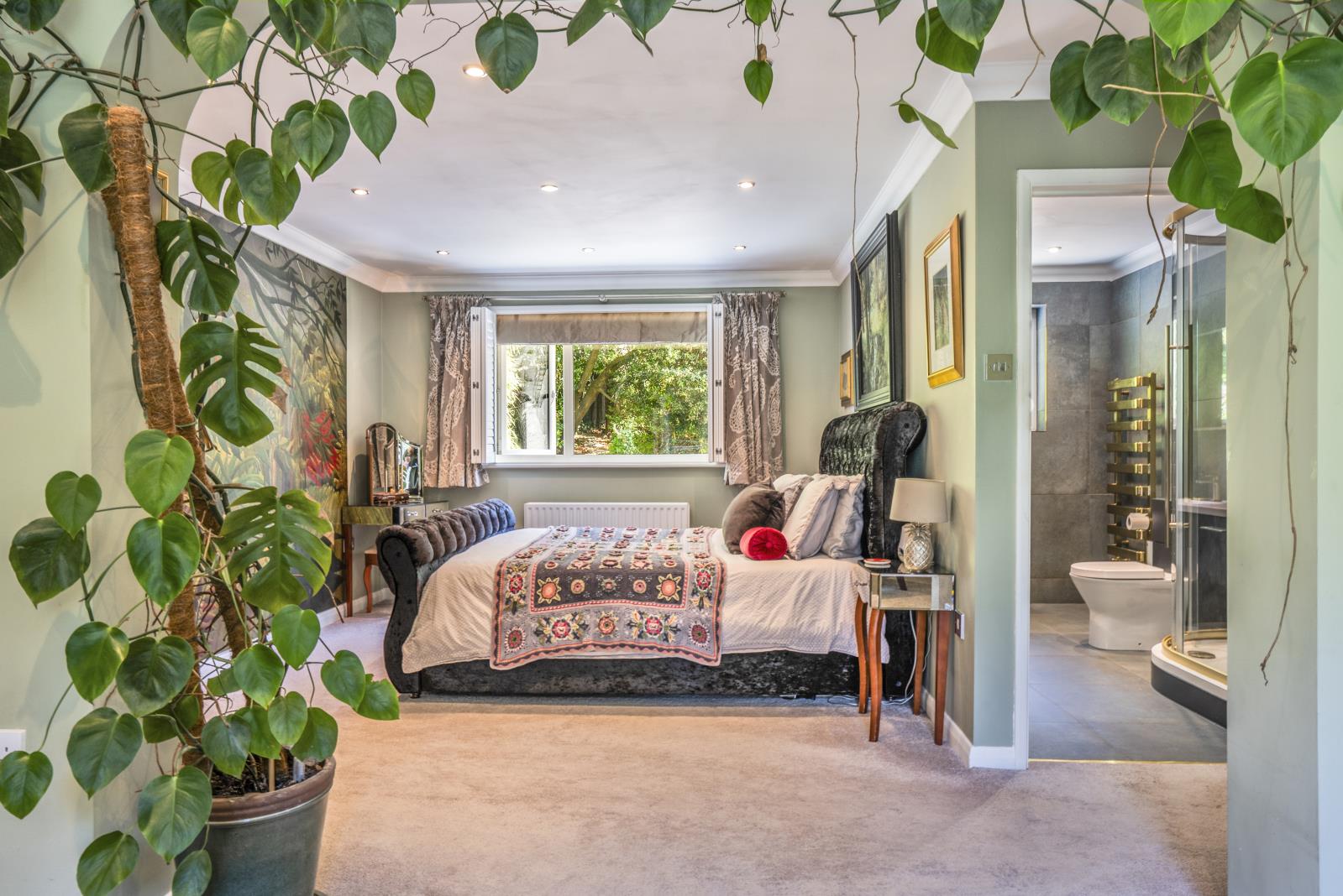 Property Image b27628e9-f3e0-4e17-a5d8-179f945d79f4