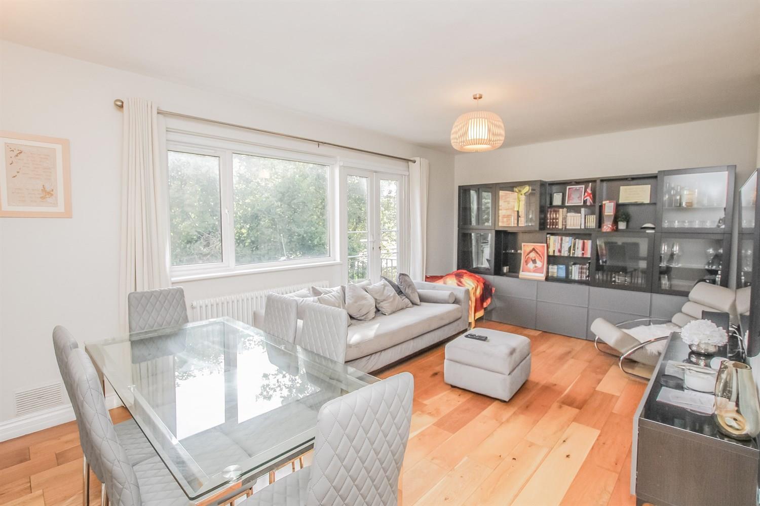 Property Image b278d6e7-99de-423c-b9e5-3ce345e87df1