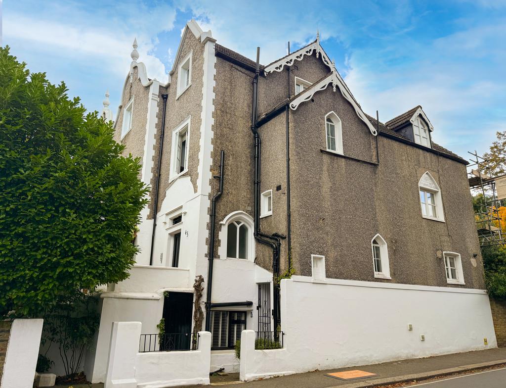 Property Image b280c3fe-76c6-4d4f-b888-265cdc7692fa