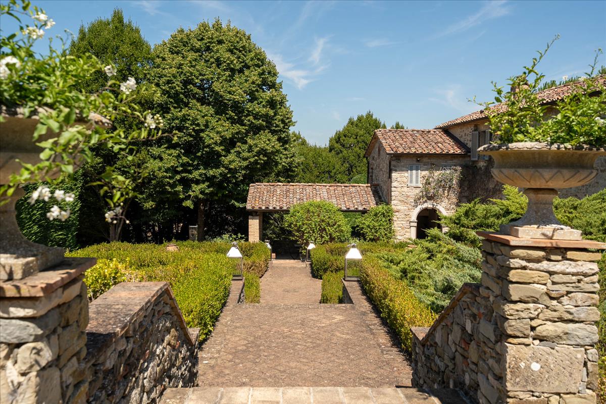 Property Image b28925ae-dcb9-479c-9f69-fa40fb5fbe8a