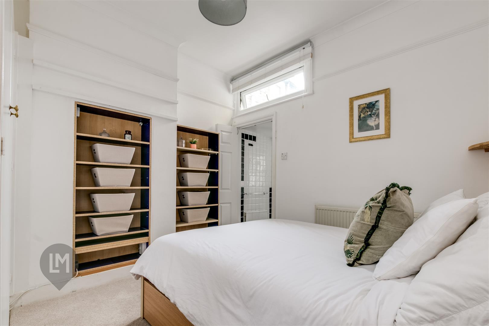 Property Image b28a0882-de84-430b-9f13-c4f1a08fc56c