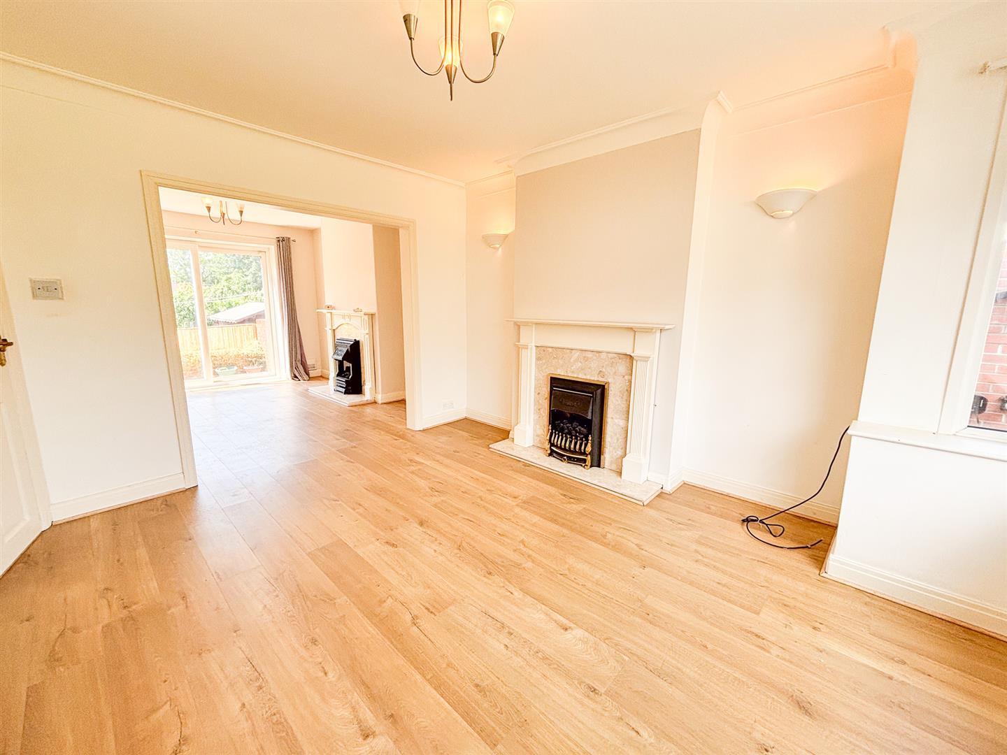 Property Image b2975f4f-fec8-4cbd-8f76-e1f73f102054
