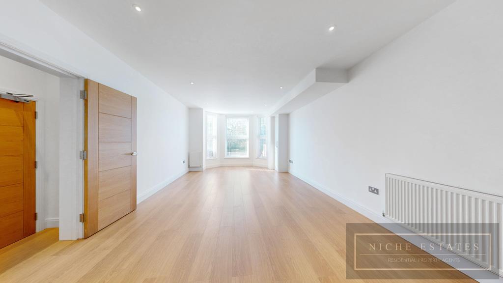 Property Image b29cdf70-d950-498c-bc00-0352d0a2c80b