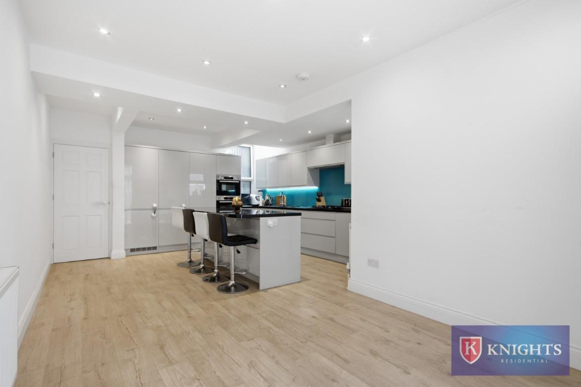 Property Image b2a728a4-9b5d-4388-a50f-0e4640b1ae16