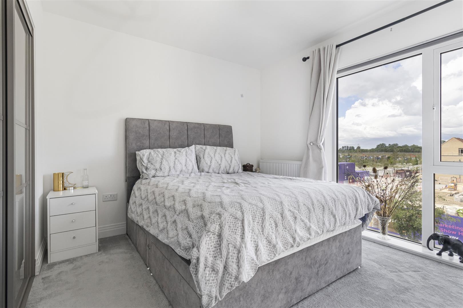 Property Image b2a95c31-2dad-47f4-9687-7dbb9da5bbd7