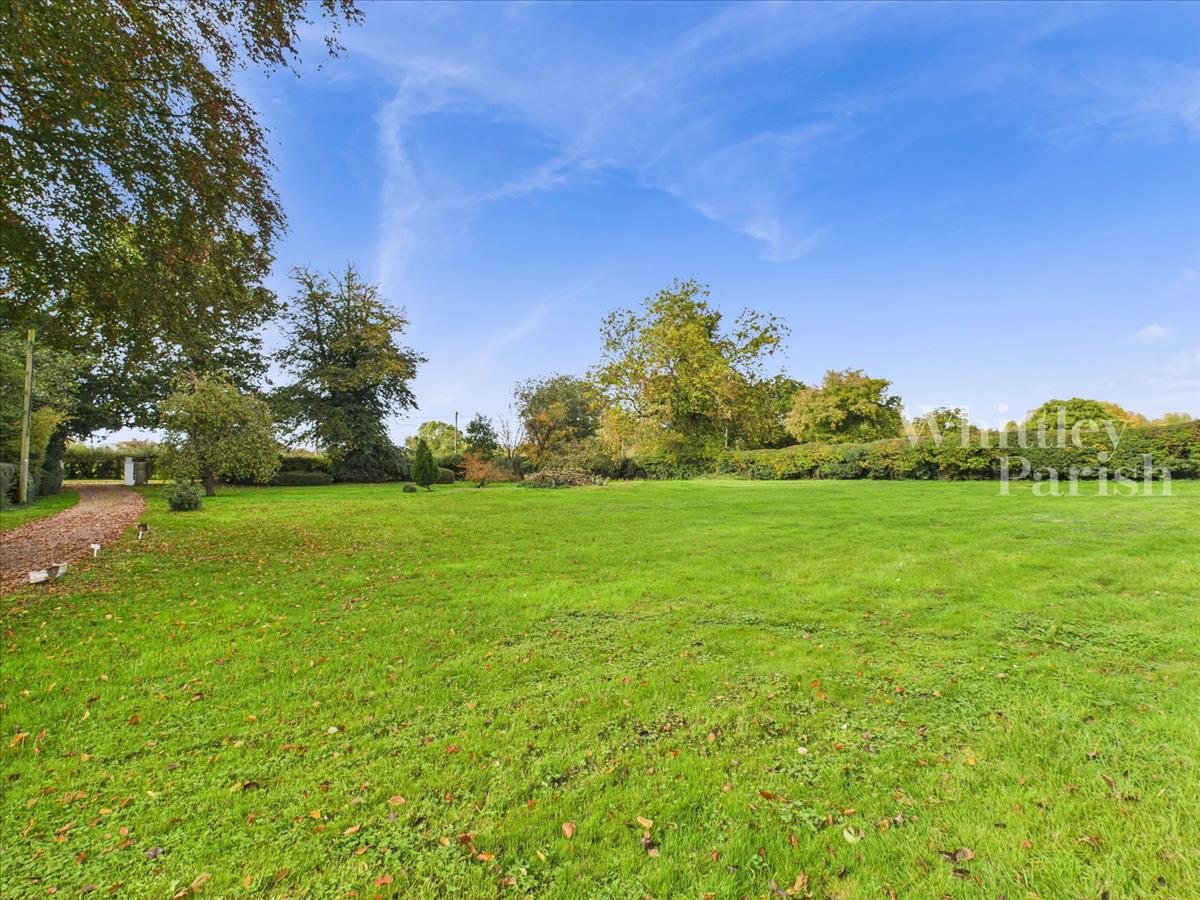 Property Image b2aae3db-da7e-460e-b33d-67faa5c5f10d