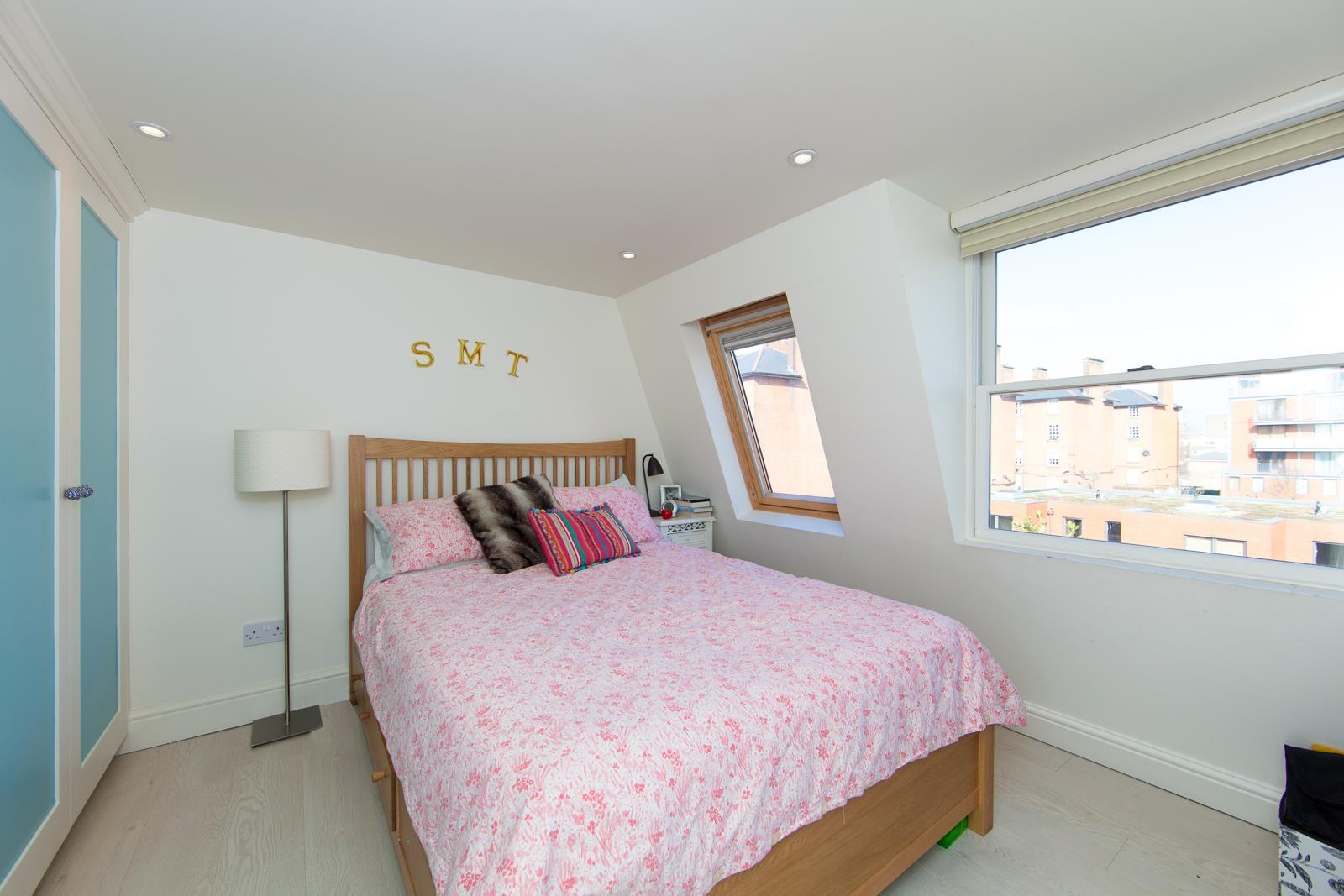 Property Image b2aba386-ed59-49a9-9d45-4e00c30d01ff