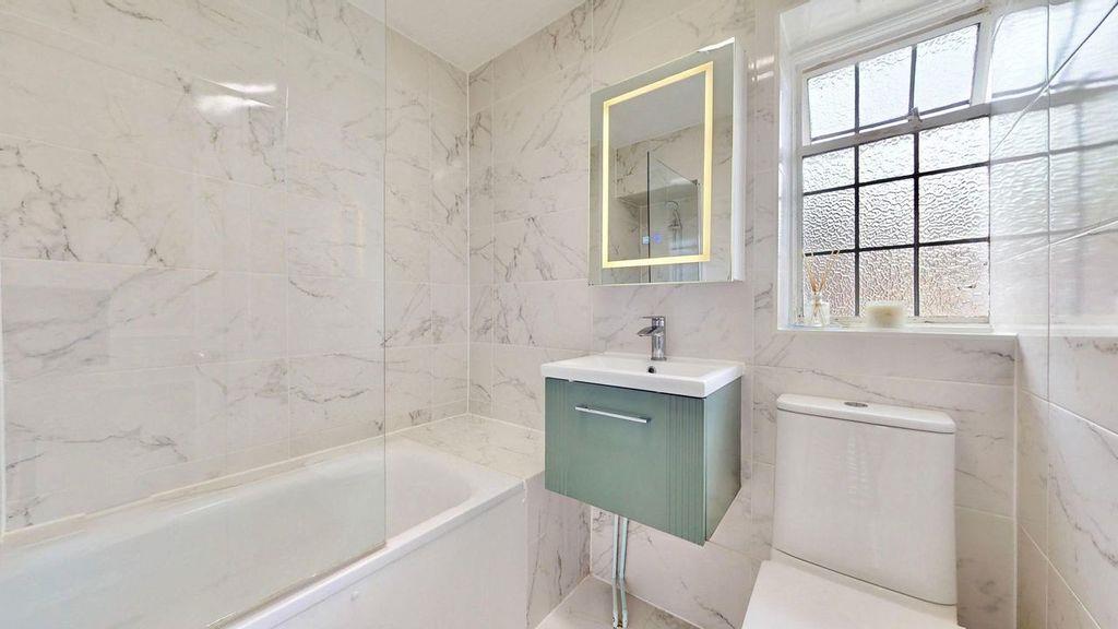 Property Image b2aba784-561d-4306-95a2-6f5c6a16e52c