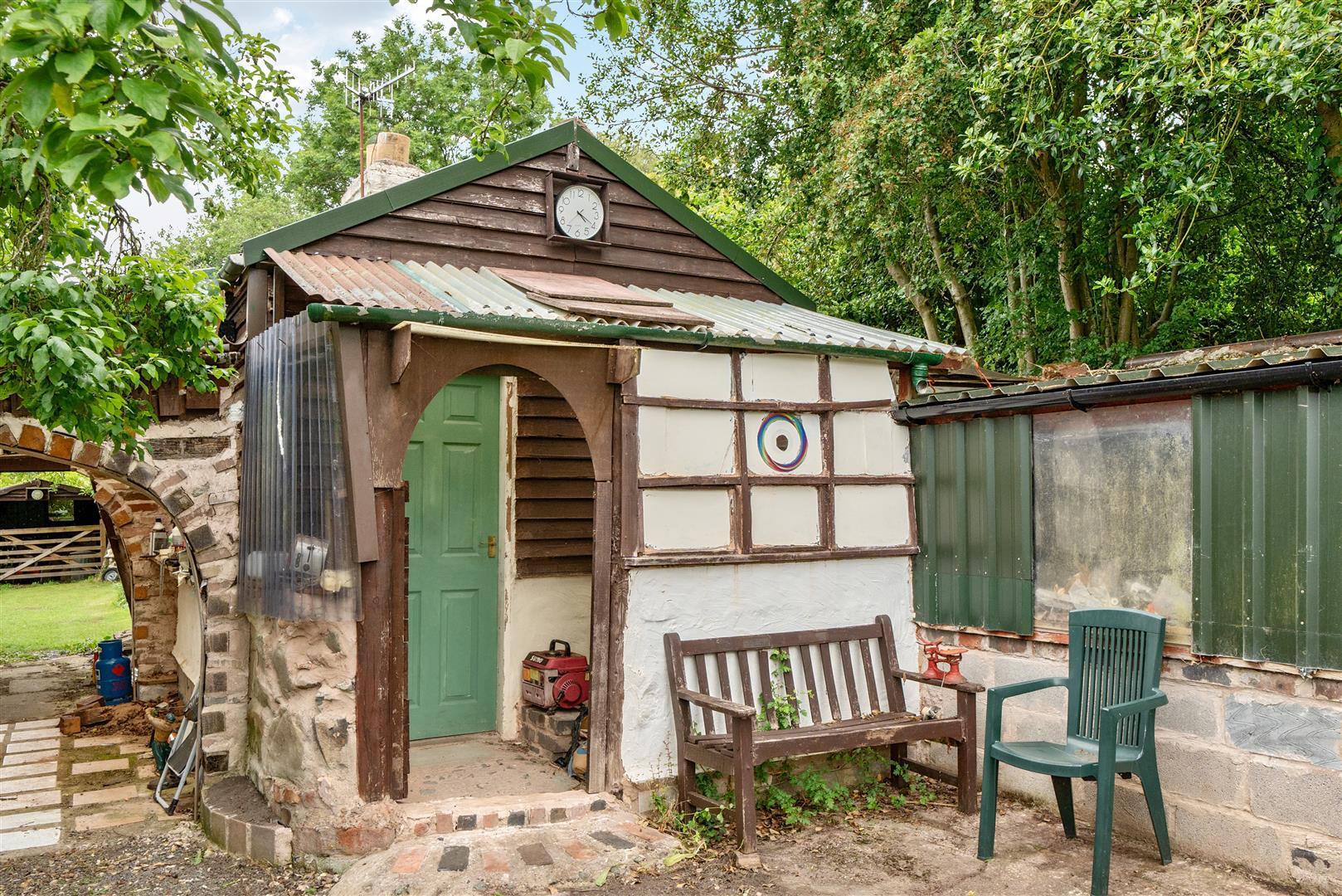 Property Image b2b5f0a4-4c89-4174-992a-30ab4ba23293
